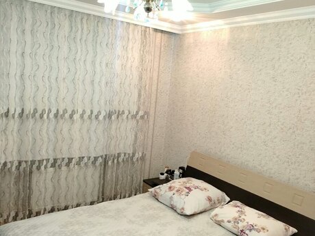 Продаётся 2-комнатная квартира в старом фонде, Lökbatan, 52 м², 105 000 AZN, фото 4 / 7