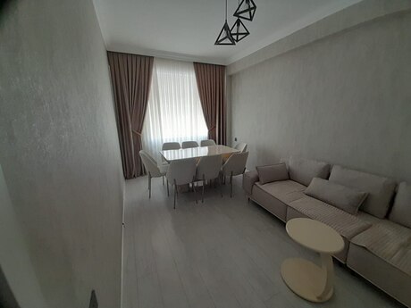 Ceyranbatanda 2 otaqlı yeni tikili mənzil satılır, 70 m², 130 000 AZN, şəkil 2 / 8