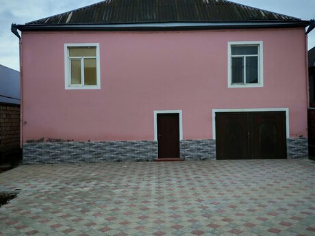 6 otaq · 262 m²
