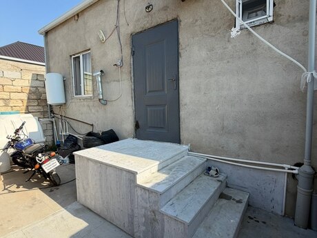 2 otaqlı ev, 50 m², Qobu, 27 500 AZN