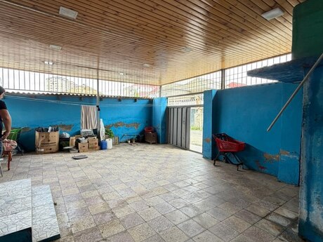 3 otaq · 81 m²