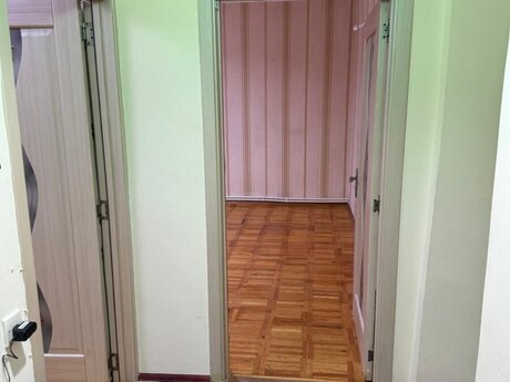 Neftçilərdə 3 otaqlı köhnə tikili mənzil satılır, 86 m², 175 000 AZN, şəkil 3 / 12
