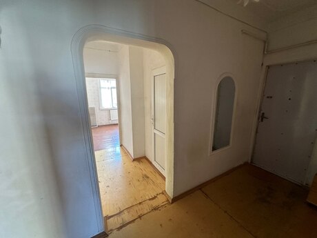 Lökbatanda 3 otaqlı köhnə tikili mənzil satılır, 70 m², 118 000 AZN, şəkil 5 / 12