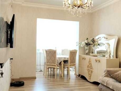 2-room old-build apartment for sale in Yeni Yasamal, 62 m², 140 000 AZN, photo 2 / 11