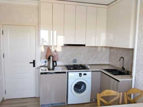 2-room old-build apartment for sale in Yeni Yasamal, 62 m², 140 000 AZN, photo 5 / 11