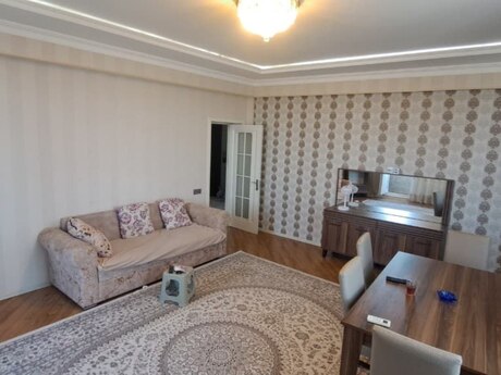 Xalqlar Dostluğunda 3 otaqlı yeni tikili mənzil satılır, 110 m², 255 000 AZN, şəkil 2 / 12