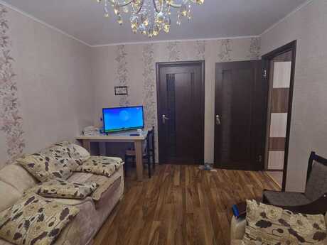 4 otaq · 75 m² · 5/6 mərtəbə, Nəriman Nərimanov
