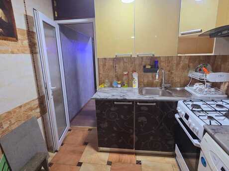 Nəriman Nərimanovda 4 otaqlı köhnə tikili mənzil kirayə verilir, 75 m², 1 000 AZN/ay, şəkil 2 / 12