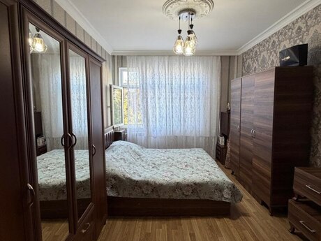 2-room old-build apartment for sale in Albalılıq, 55 m², 156 000 AZN, photo 3 / 12