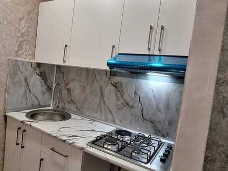 Memar Əcəmidə 1 otaqlı köhnə tikili mənzil satılır, 35 m², 110 000 AZN, şəkil 5 / 8
