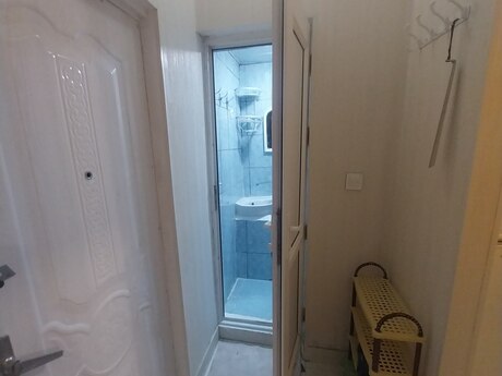 3-cü mikrorayonda 2 otaqlı köhnə tikili mənzil kirayə verilir, 35 m², 500 AZN/ay, şəkil 5 / 11