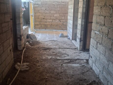 8 rooms · 400 m² · floor 1/1, Zirə