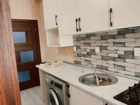 28 Mayda 2 otaqlı yeni tikili mənzil kirayə verilir, 32 m², 350 AZN/ay, şəkil 3 / 12