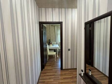 7-ci mikrorayonda 2 otaqlı köhnə tikili mənzil satılır, 42 m², 140 000 AZN, şəkil 5 / 11