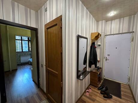 7-ci mikrorayonda 2 otaqlı köhnə tikili mənzil satılır, 42 m², 140 000 AZN, şəkil 2 / 11