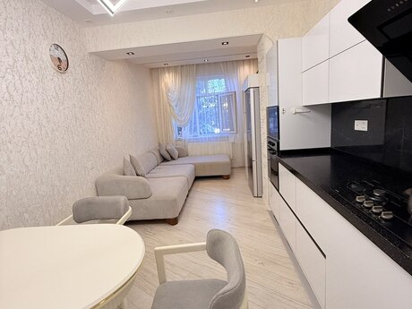 7-room house for sale in Masazır, 400 m², 290 000 AZN, photo 2 / 12