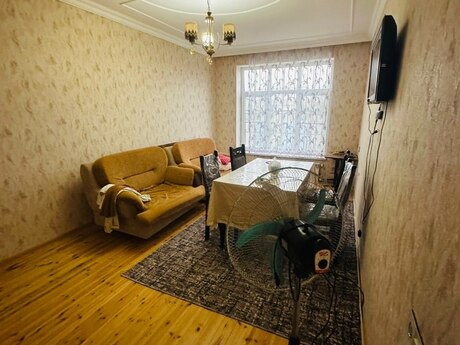 Hövsanda 3 otaqlı həyət evi kirayə verilir, 125 m², 430 AZN/ay, şəkil 2 / 8