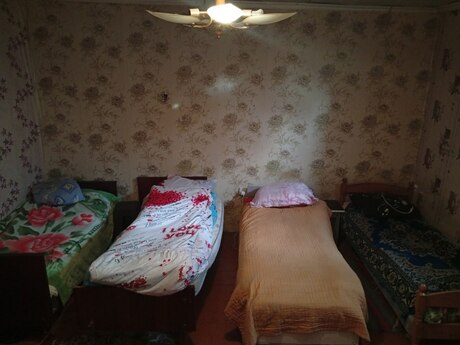 Xalqlar Dostluğunda 1 otaqlı həyət evi kirayə verilir, 80 m², 400 AZN/ay, şəkil 2 / 5