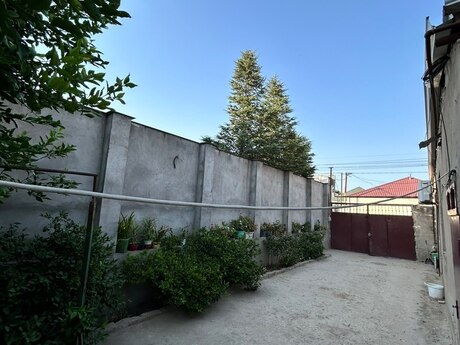 9-room house for sale in Yeni Ramana, 200 m², 165 000 AZN, photo 2 / 12
