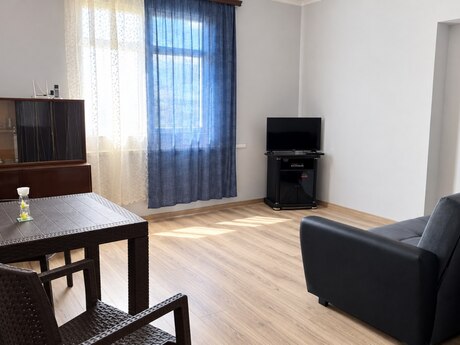 Atyalıda 4 otaqlı həyət evi kirayə verilir, 150 m², 70 AZN/ay, şəkil 2 / 5