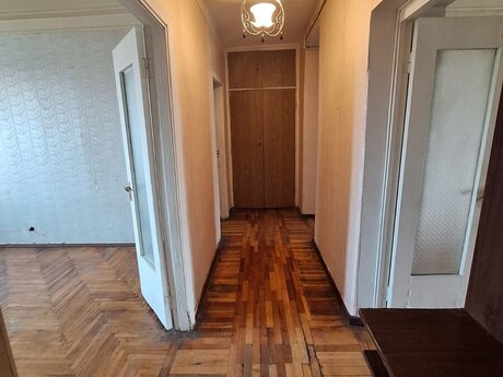 Сдаётся 3-комнатная квартира в старом фонде, Xalqlar Dostluğu, 80 м², 600 AZN/мес, фото 3 / 12