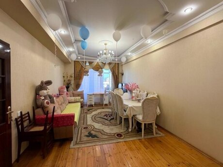 8 Noyabrda 2 otaqlı yeni tikili mənzil satılır, 85 m², 254 000 AZN, şəkil 2 / 12