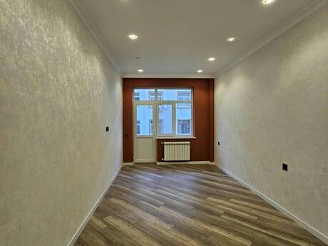 Masazırda 2 otaqlı köhnə tikili mənzil satılır, 54 m², 90 000 AZN, şəkil 2 / 9