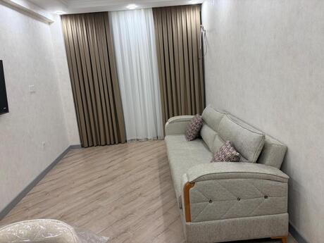 West Town kompleksində 3 otaqlı yeni tikili mənzil kirayə verilir, 77 m², 950 AZN/ay, şəkil 3 / 10