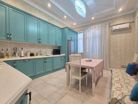 Park Academy kompleksində 2 otaqlı yeni tikili mənzil satılır, 92 m², 457 000 AZN, şəkil 2 / 12