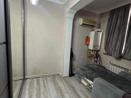 4-cü mikrorayonda 1 otaqlı köhnə tikili mənzil satılır, 48 m², 137 000 AZN, şəkil 3 / 7
