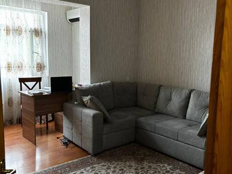 2 otaq · 45 m² · 4/9 mərtəbə, 8-ci mikrorayon