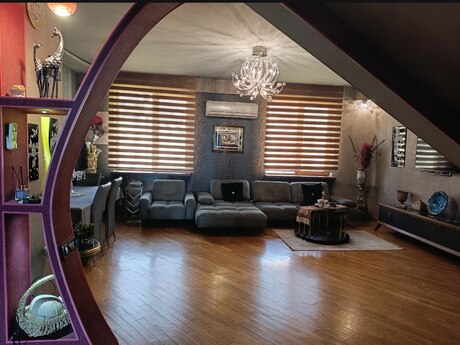 Bayılda 5 otaqlı yeni tikili mənzil kirayə verilir, 230 m², 1 500 AZN/ay, şəkil 2 / 12