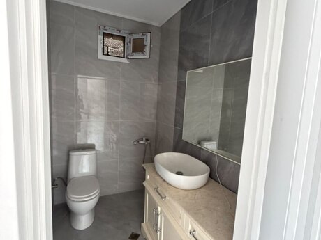 Binədə 5 otaqlı həyət evi satılır, 130 m², 135 000 AZN, şəkil 2 / 12
