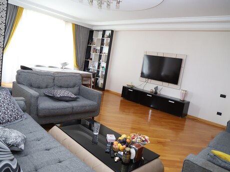 Продаётся 3-комнатная квартира в новостройке, 8-ci mikrorayon, 137 м², 390 000 AZN, фото 5 / 12