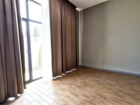 Sea Breezedə 6 otaqlı həyət evi satılır, 230 m², 450 000 AZN, şəkil 5 / 10