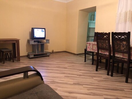 Bayılda 1 otaqlı həyət evi kirayə verilir, 35 m², 400 AZN/ay, şəkil 2 / 6