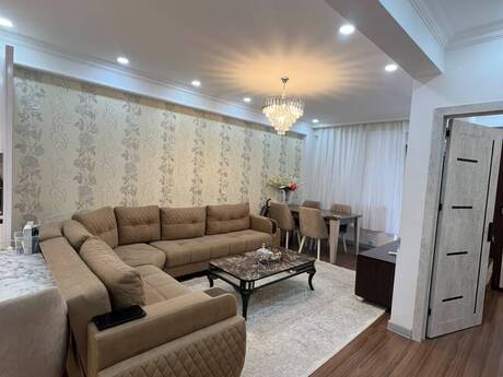 3 otaq · 82 m² · 13/19 mərtəbə, Bakıxanov