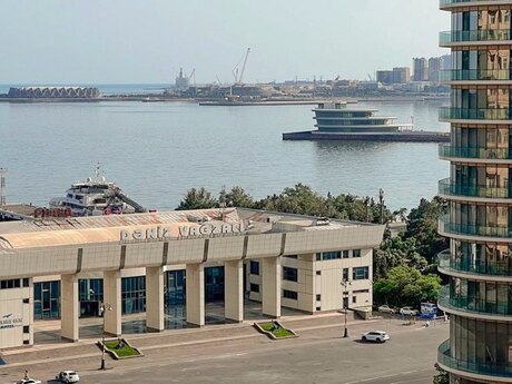 3 otaq · 103 m² · 12/23 mərtəbə, 28 May
