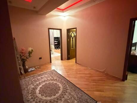 7-ci mikrorayonda 3 otaqlı yeni tikili mənzil kirayə verilir, 100 m², 900 AZN/ay, şəkil 3 / 8