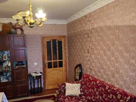 Yeni Günəşlidə 5 otaqlı köhnə tikili mənzil satılır, 120 m², 172 000 AZN, şəkil 5 / 12