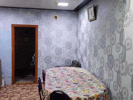 Yeni Günəşlidə 5 otaqlı köhnə tikili mənzil satılır, 120 m², 172 000 AZN, şəkil 2 / 12