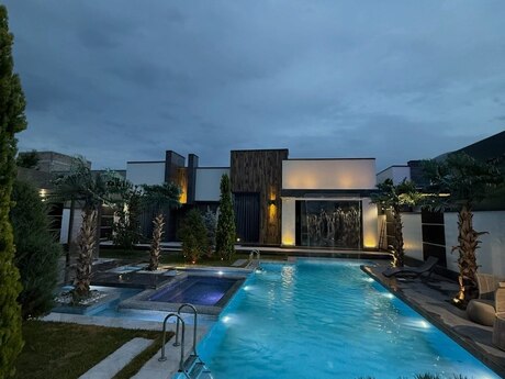 4 otaqlı ev, 300 m², Mərdəkan, 1 500 AZN