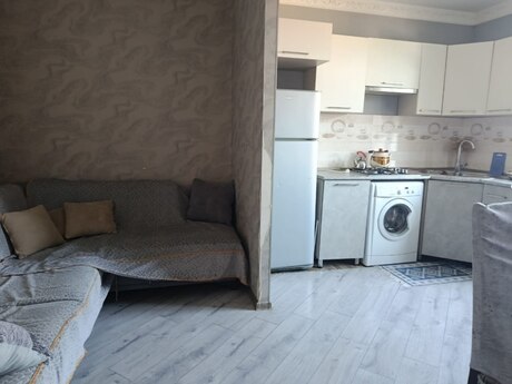 Binəqədidə 3 otaqlı həyət evi kirayə verilir, 50 m², 370 AZN/ay, şəkil 2 / 6