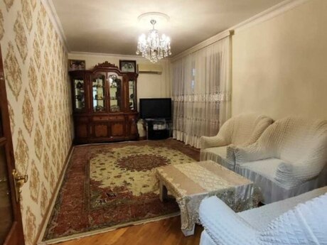 4 otaq · 100 m² · 3/9 mərtəbə, Əhmədli