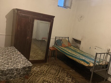 28 Mayda 1 otaqlı həyət evi kirayə verilir, 16 m², 150 AZN/ay, şəkil 3 / 4