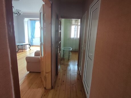 2-room old-build apartment for sale in Xalqlar Dostluğu, 65 m², 155 000 AZN, photo 3 / 12
