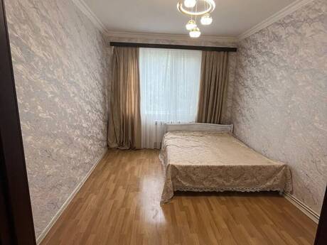 2-room old-build apartment for sale in 2-ci mikrorayon, 58 m², 163 500 AZN, photo 3 / 7