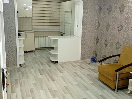 Yasamalda 3 otaqlı köhnə tikili mənzil kirayə verilir, 50 m², 650 AZN/ay, şəkil 4 / 12