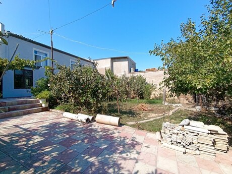 Sulutəpədə 6 otaqlı həyət evi satılır, 120 m², 130 000 AZN, şəkil 2 / 12
