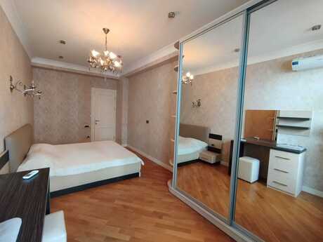 Piramida Plaza kompleksində 3 otaqlı yeni tikili mənzil kirayə verilir, 170 m², 1 600 AZN/ay, şəkil 5 / 12